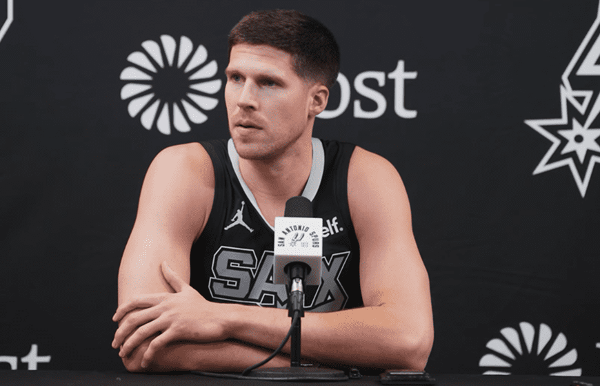 Doug McDermott - YouTube - Chaine San Antonio Spurs (DR)