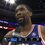 Joel Embiid - Retour de blessure le 02 04 2024 - Youtube - Chaine NBA on ESPN (DR)