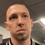 Daniel Theis - YouTube - Chaine CLNS Media Boston Sports Network (DR)